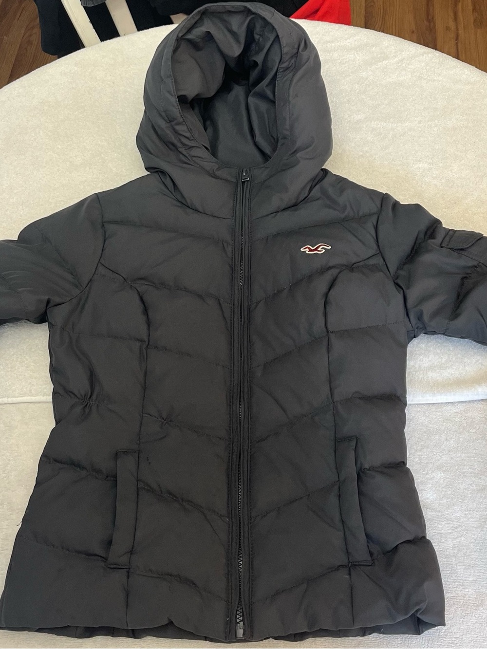 Hollister Women’s Small Puffer Jacket Gray Quilted Winter Coat Full Zip Casual